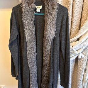 Beautiful Grey cardigan fox fur and cashmere